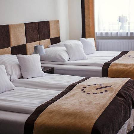 Boutique Hotel'S I Milionowa Lódź Quarto foto